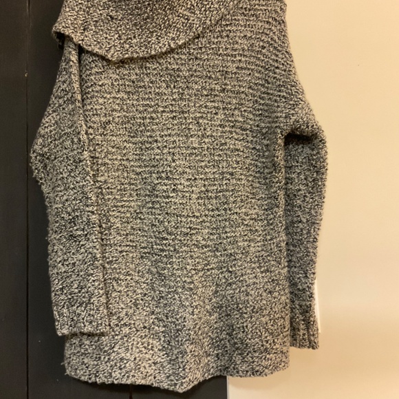 Sweater in size small by The Limited …black and white knit - Picture 4 of 5